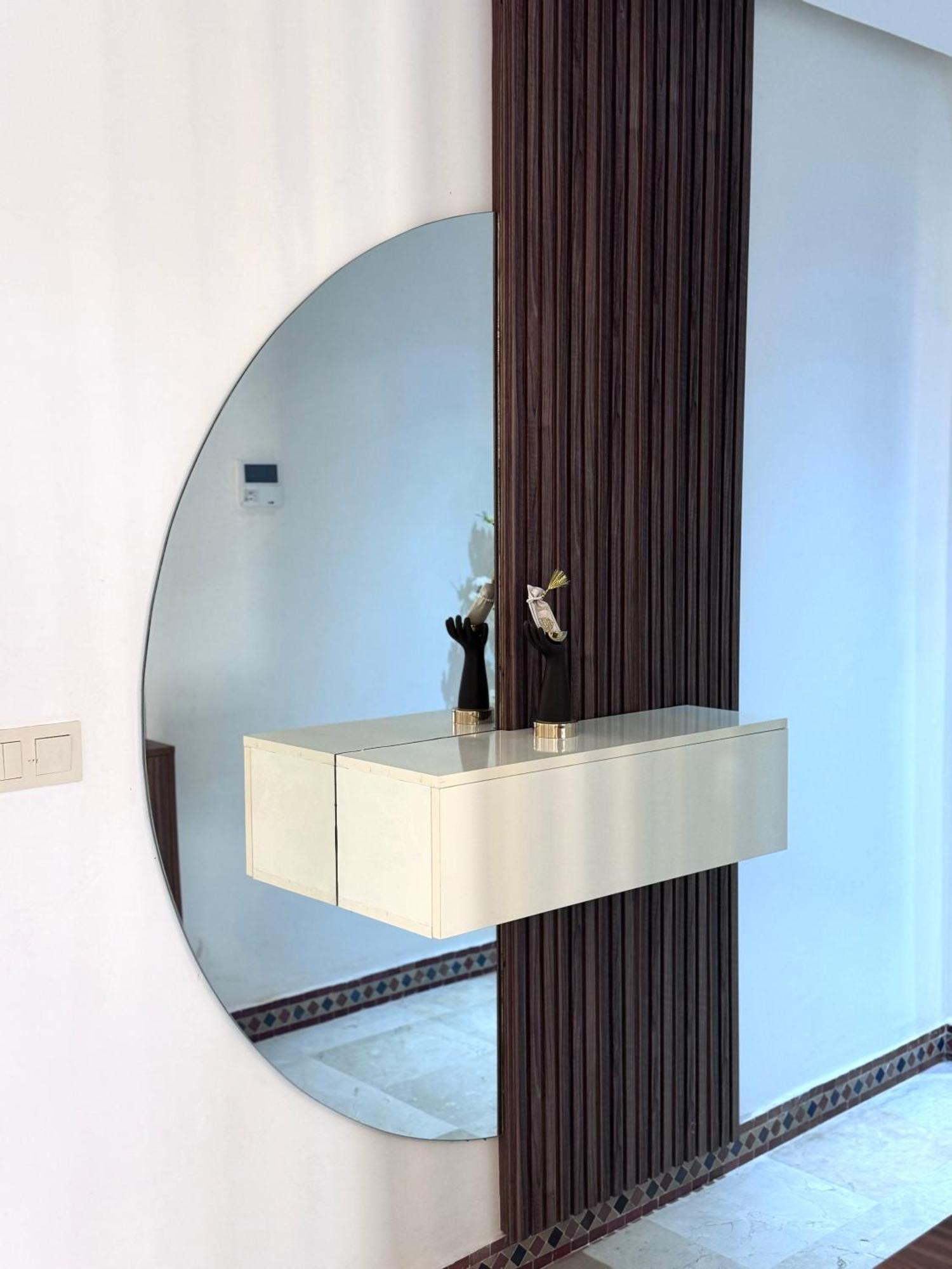 Rentsuite Premium Village 3 Luxurious With Multiple Swimming Pools Apartment *