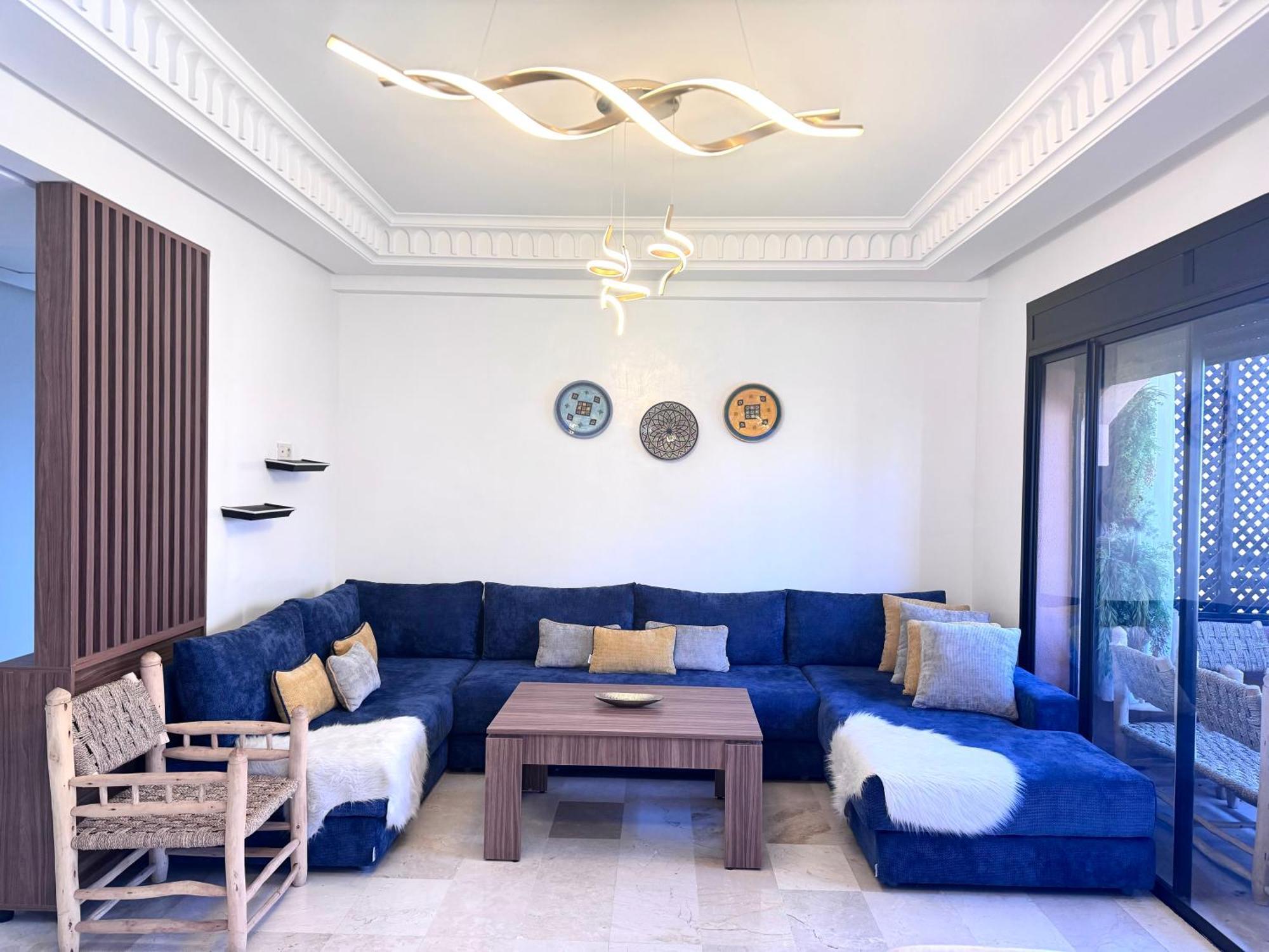 Rentsuite Premium Village 3 Luxurious With Multiple Swimming Pools Apartment