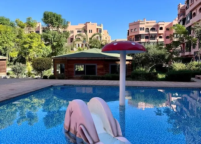 Rentsuite Premium Village 3 Luxurious Residence With Multiple Swimming Pools