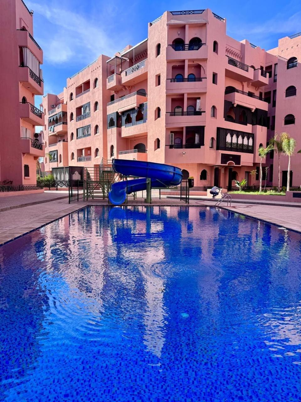 Appartement Rentsuite Premium Village 3 Luxurious With Multiple Swimming Pools *